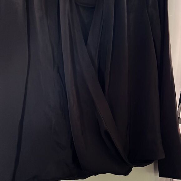 Melloday wrap style, blouse, size large - Picture 11 of 11
